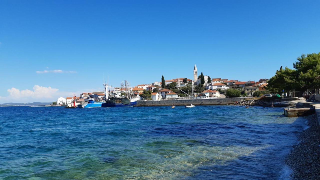 Fina M Studio Apartman Kali Exteriér fotografie