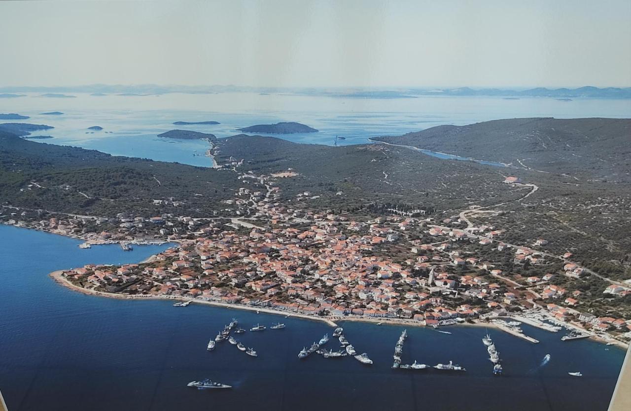 Fina M Studio Apartman Kali Exteriér fotografie