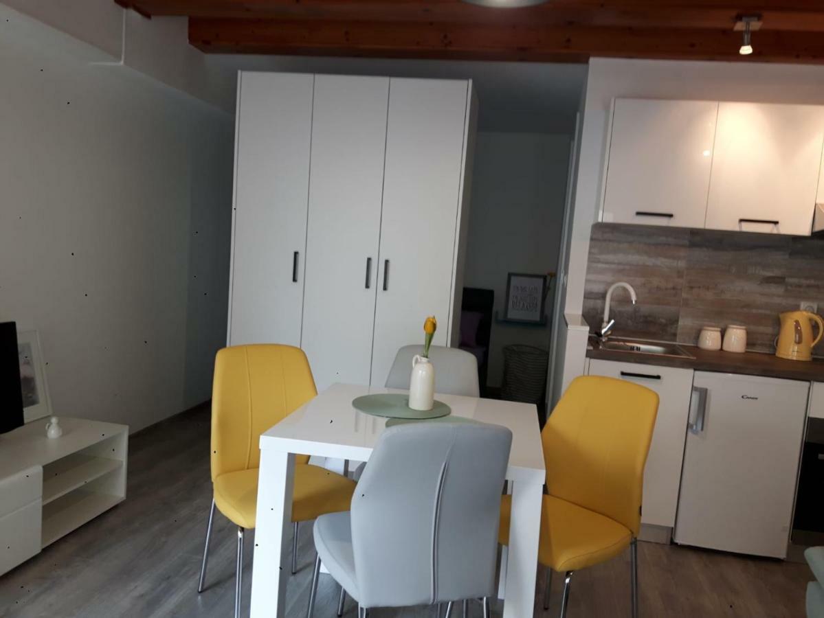 Fina M Studio Apartman Kali Exteriér fotografie
